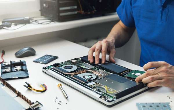 MacMagicHub: Your Trusted Apple Device Repair Partner in Delhi