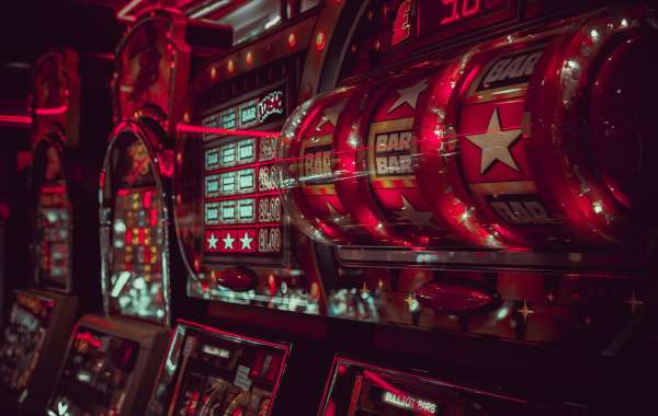 Cómo encontrar las mejores ofertas de devolución de dinero de casino en línea