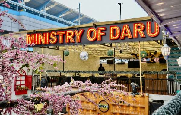 Restaurant in Noida: Ministry of Daru for a Fun Night Out