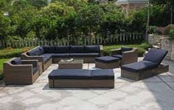 Discover the Best Outdoor Furniture in Dubai
