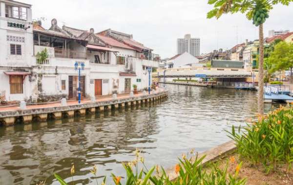 Discover the Ultimate Homestay Experience in Melaka with Swimming Pool