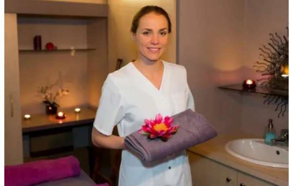 Elevate Your Spa Experience with the Perfect Spa Uniform in Dubai