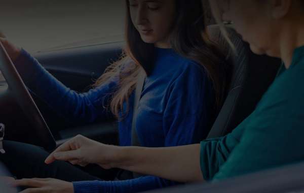 What Are the Benefits of Enrolling in Behind The Wheel Driving School Fairfax Station VA?