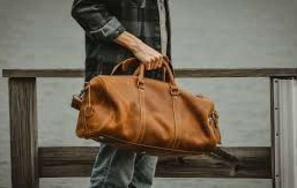 ADVANTAGES & DISADVANTAGES OF THE LEATHER BAGS