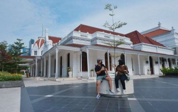 Tips Berwisata di Surabaya untuk Rombongan: Tempat Wisata yang Menawarkan Pengalaman Unik