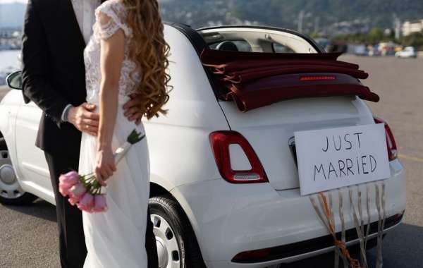 Say 'I Do' in Style: Lux Car's Wedding Car Hire in Sydney