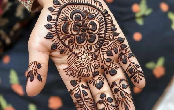 Front Hand Beginner Easy Mehndi Designs: Start Your Mehndi Journey with Style