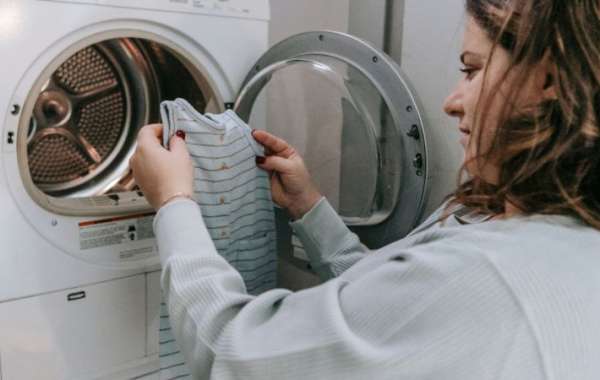 Self-Washing Machine in Dubai: The Future of Laundry Automation