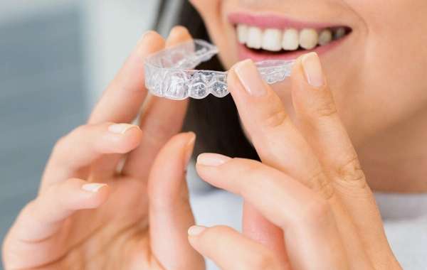 Invisalign for Adults: A Discreet Way to Straighten Your Smile