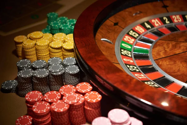 Die Psychologie des Spielens: Warum wir uns für Online-Casinos begeistern