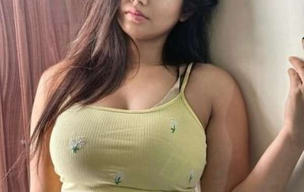 10 Reasons Why Men Choose College Girl Escorts in Delhi for Meaningful Companionship