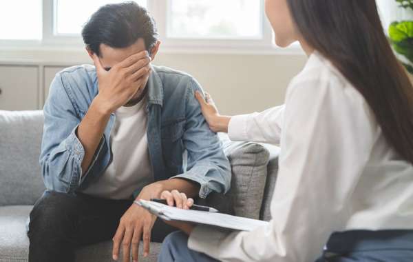 When to Seek Relationship Therapy: Signs Your Relationship Needs Support