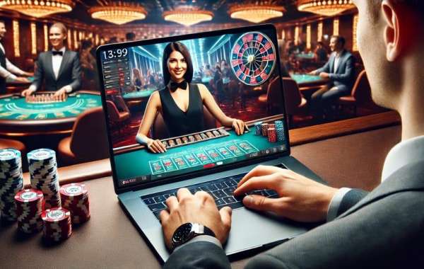 Exploring Online Baccarat