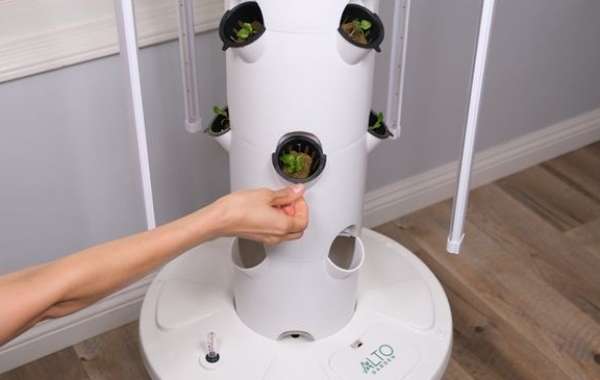 Elevate Your Gardening Game with a Hydroponic Tower Vertical Garden