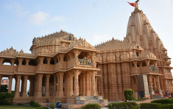 Somnath Temple: A Spiritual Journey to the Divine Abode