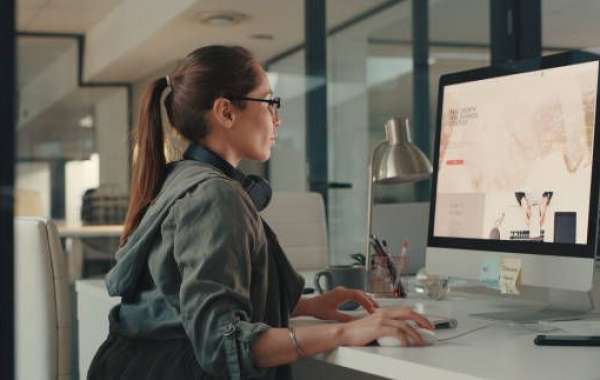 How Website Designers Enhance the Effectiveness of Digital Marketing Services
