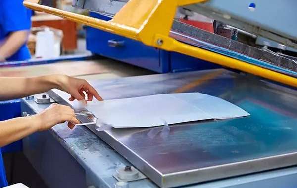 Maximizing Your Brand’s Impact with Custom Screen Printing Services by Affordable Printing