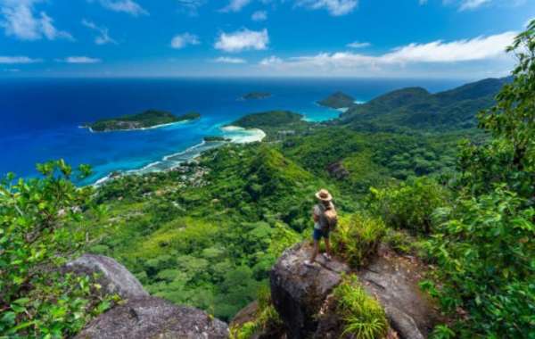 The Best Time to Visit Seychelles: Weather and Tips