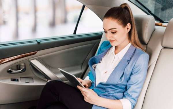 Elevate Your Travel Experience with Limousine Services in Miami
