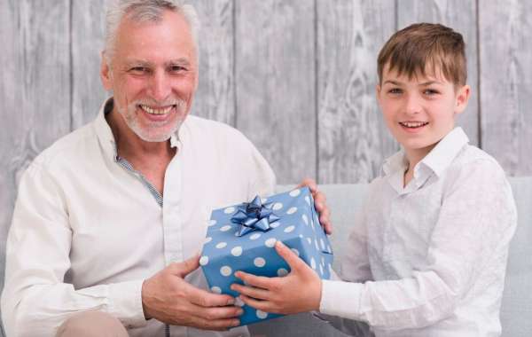Top Gifts for a Dad: Thoughtful and Unique Ways to Honor Him