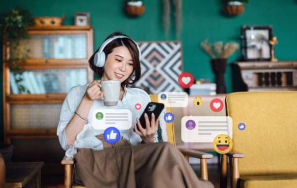 How a Social Media Agency Chicago Can Transform Your Online Marketing Strategy
