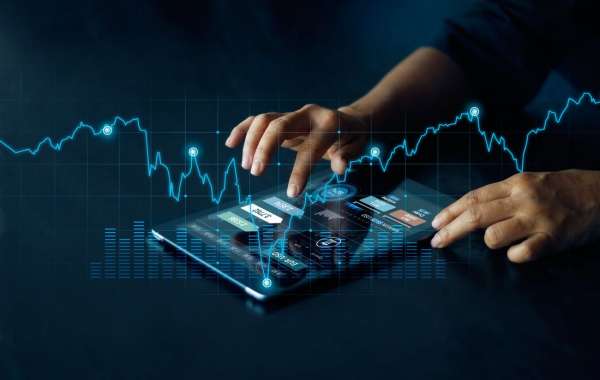 Navigating the Complex World of Patents and Trademarks: The Role of IP Consultants