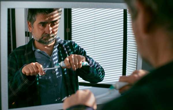Glass Services: Transform Your Space with Custom Glass and Glass Mirror Solutions