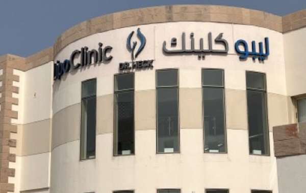 Best Lipedema Doctor in Dubai
