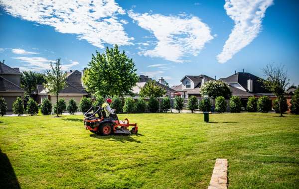 Commercial Landscaping in Sanatoga, PA – Enhance Your Business’s Exterior