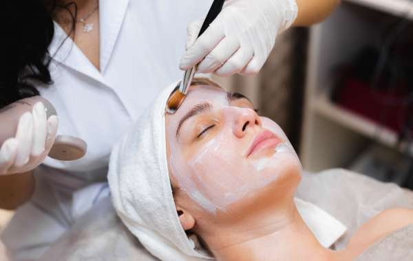 Effective and Advanced Skin Treatment in Delhi by Expert Dermatologists