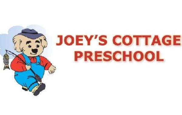 How to Choose Between Family Day Care and Long Day Care in Moorebank?