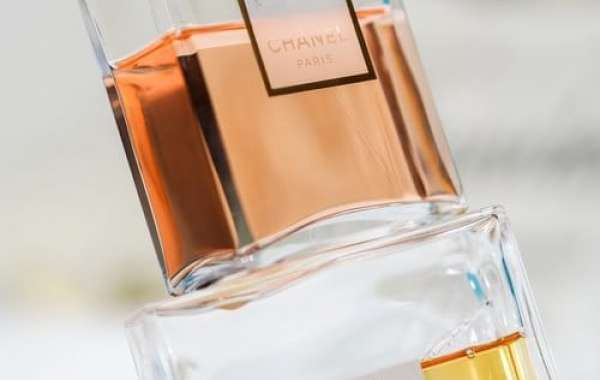 How to Choose a Floral Scent for Your Personality