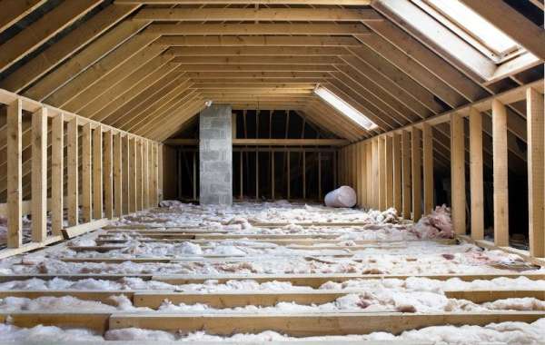 Boosting Attic Performance with Loose Fill Insulation in Crockett, TX