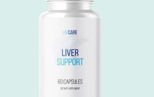How does LivCare customize weight loss plans?