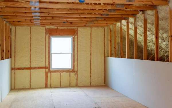 How to Find the Right Spray Foam Insulation Company in Nashville, TN