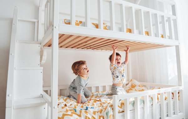 See What Adult Bunk Beds Tricks The Celebs Are Using
