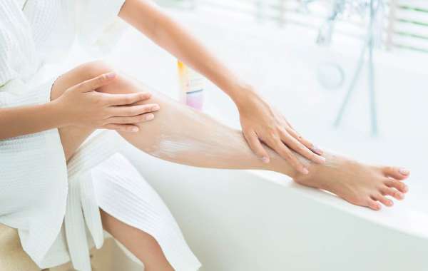 Private Label Perfection: Your Guide to Custom Cosmetics
