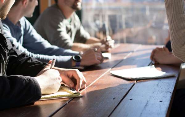 What are the benefits of investing in custom mobile app design for a business?